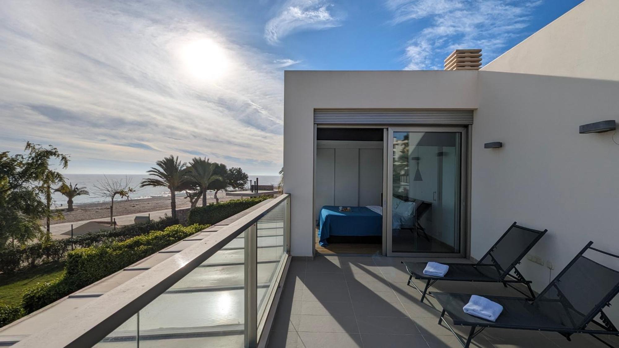 Paradise Beachfront Luxury Villa Villajoyosa Kültér fotó